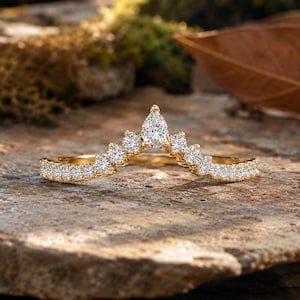 14K Gold Curved Wedding Band Vintage Pear Cut Moissanite Ring Tiara V Shaped Chevron Matching Band Delicate Stacking Ring Gift for Her