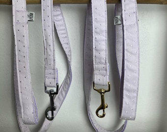 Dog leash 1.20 m lilac with polka dot pattern – Handmade & Adjustable – Carabiner in gold or silver
