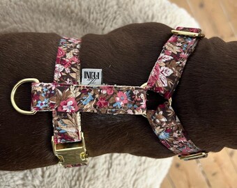 Dog harness with floral pattern, burgundy brown – Handmade & Adjustable – Buckle in gold or silver