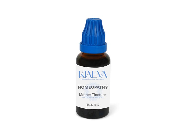 Puede incluir: Una botella de vidrio marr&oacute;n con tapa azul. La etiqueta dice "KIAEVA HOMEOPATHY Mother Tincture". La botella contiene 30 ml de l&iacute;quido. Producto de medicina homeop&aacute;tica.
