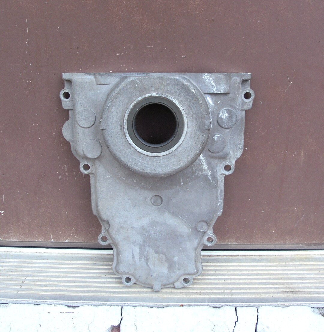 Cast Aluminum Timing Cover, Truck Engine Parts, Salvaged Auto Parts
