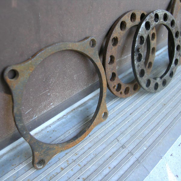 Rusty Salvaged Steel Rings: Set of 7, tube strikers, hanging mobiles, bird house decor