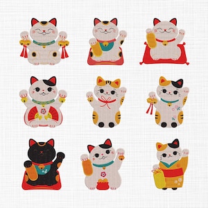 Puede incluir: Nueve diseños bordados de gatos de la suerte en varios colores, incluyendo blanco, negro, naranja y amarillo. Cada gato tiene una cara sonriente, una pata levantada y elementos decorativos como campanas y cintas. Los gatos están dispuestos sobre un fondo blanco texturizado.
