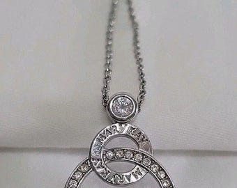 Mary Kay Interlocking Double Circle Rhinestone Necklace Silver Tone Consultant
