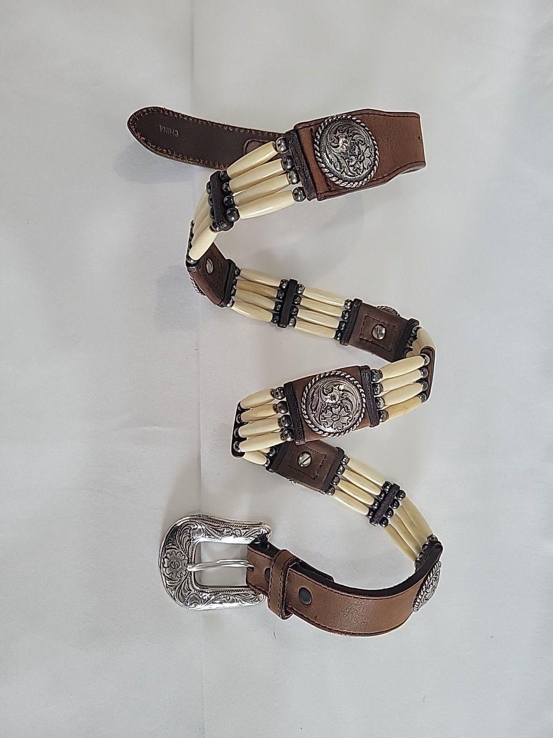 Tony Lama 32 Beaded Western Aztec Belt Tony Lama Beaded Leather Belt Made In USA C40464 Size 44  main image 4