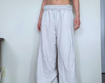 Pantaloni della tuta oversize American Eagle color crema avena, gamba larga (M)