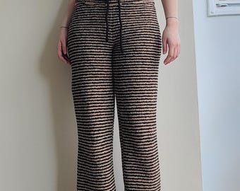 Pantaloni larghi e soffici a righe gialle e nere La Vie En Rose