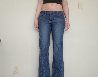 DKNY Jeans Est. 1989 Vintage Low Waisted Grunge Bootcut Denim (7)