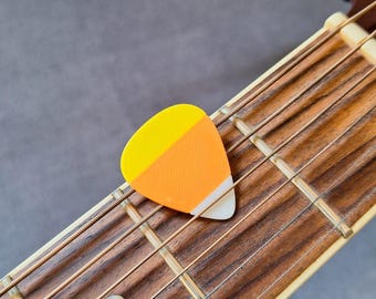 Candy Corn Guitar Pick, 3D‑Printed Multicolor Plectrum for Electric and Acoustic Guitar, Perfect for Halloween Jams