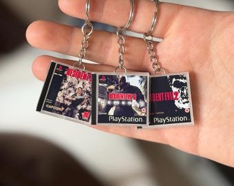Resident Evil Ps1 Game Case Sleutelhanger – RE1 RE2 RE3 Nemesis – Mini PlayStation-gamesleutelhanger – Retro gamercadeau