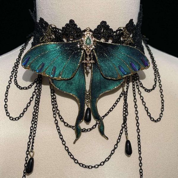 Dunkelgrüne Motte Choker, Fee Haarspange, Gothic Waldspitze Choker, Ren Faire Accessoire