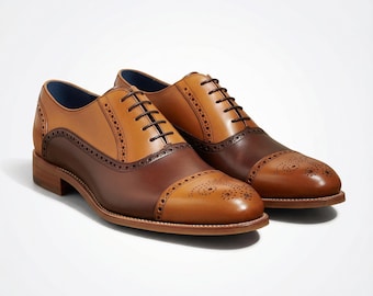 Handgemaakte leren tweekleurige brogueschoenen met vleugeltip