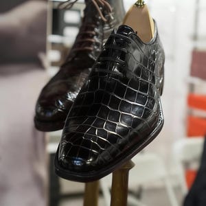 Handmade shoes Black Alligator Leather crocodile mens shoes alligator Oxford Shoes, wedding shoes men image 2