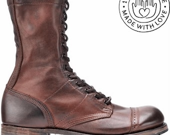 Handgemaakte bruine leren gevechtslaarzen: vintage militaire enkellaarzen met veters, leren laarzen op maat gemaakt volgens jouw voet