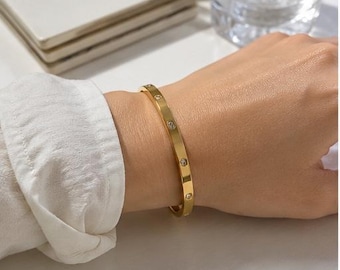 18K Gold Plated Bracelet, Hypoallergenic & Waterproof Gold Chain Bracelet, Tarnish Free Jewelry, Daily Wear Minimalist Bracelet for Women