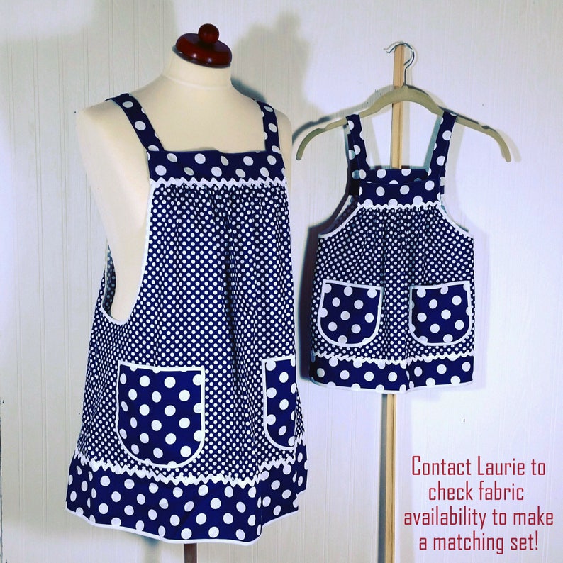 Custom Planned Children's Pinafore Apron with no ties, relaxed fit smock with pockets, 3 sizes, mini-me apron image 3