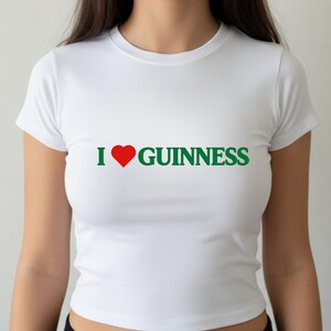 I Love Guinness Funny St Patricks Day Baby Tee Crop Top Shirt, I Heart Beer, Green St Patty's Cropped T-Shirt Women