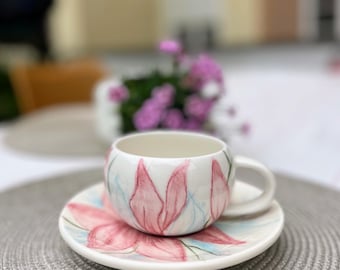 Handmålad keramisk kopp och fatset – rosa blommig espressokopp