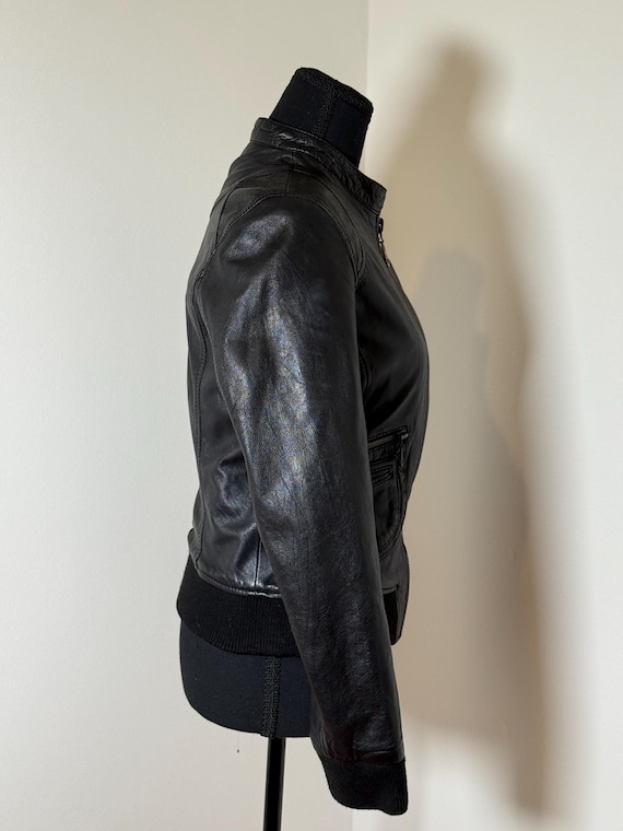 Vintage solid black leather jacket - image 2