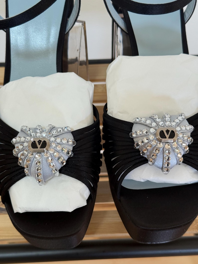 NWB Valentino Garavani black sandal image 4