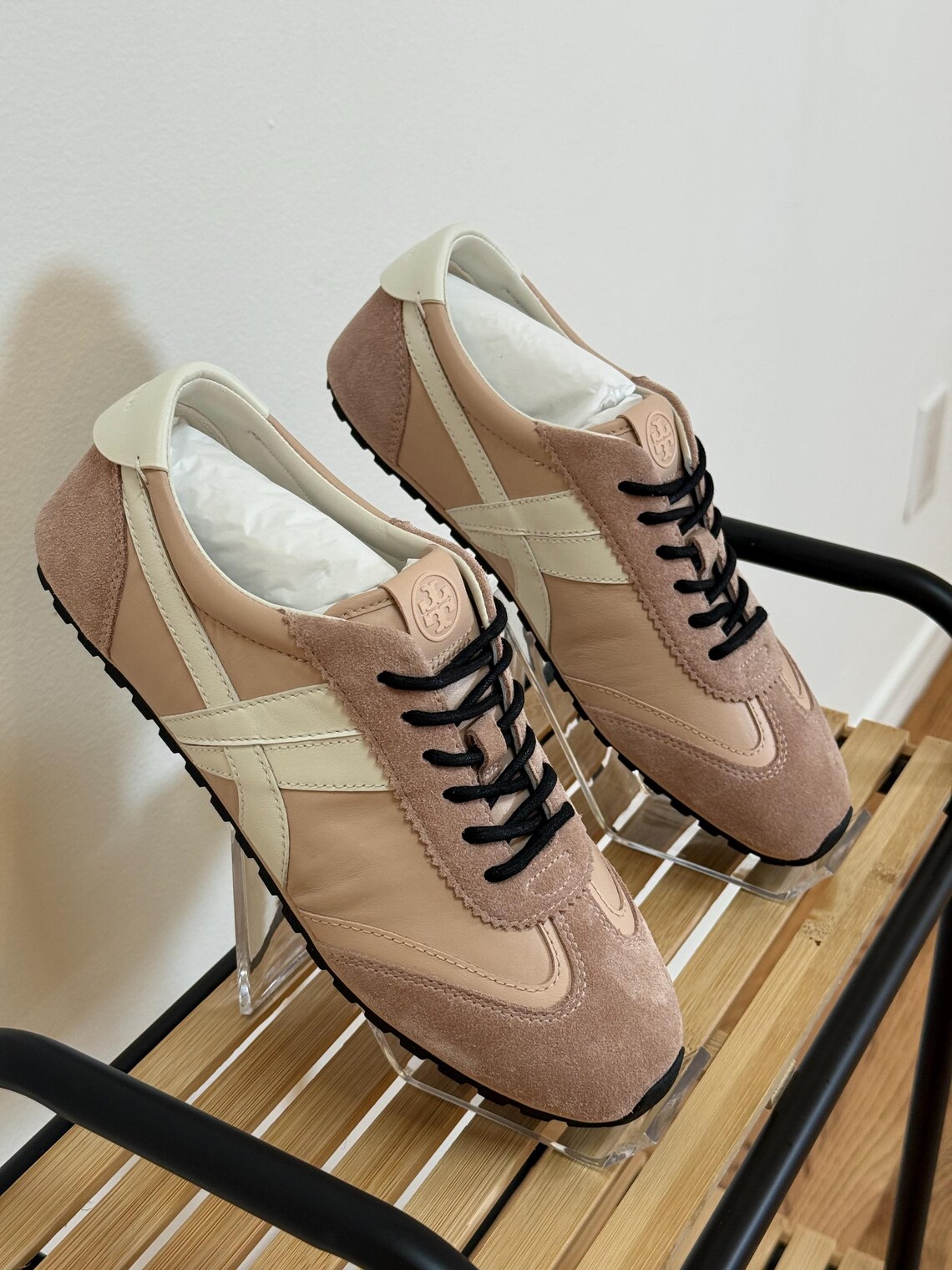 NWB Pink Tory Burch sneakers, foto 2 de 3