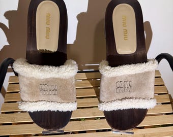NWOT Miu Miu wooden sandals