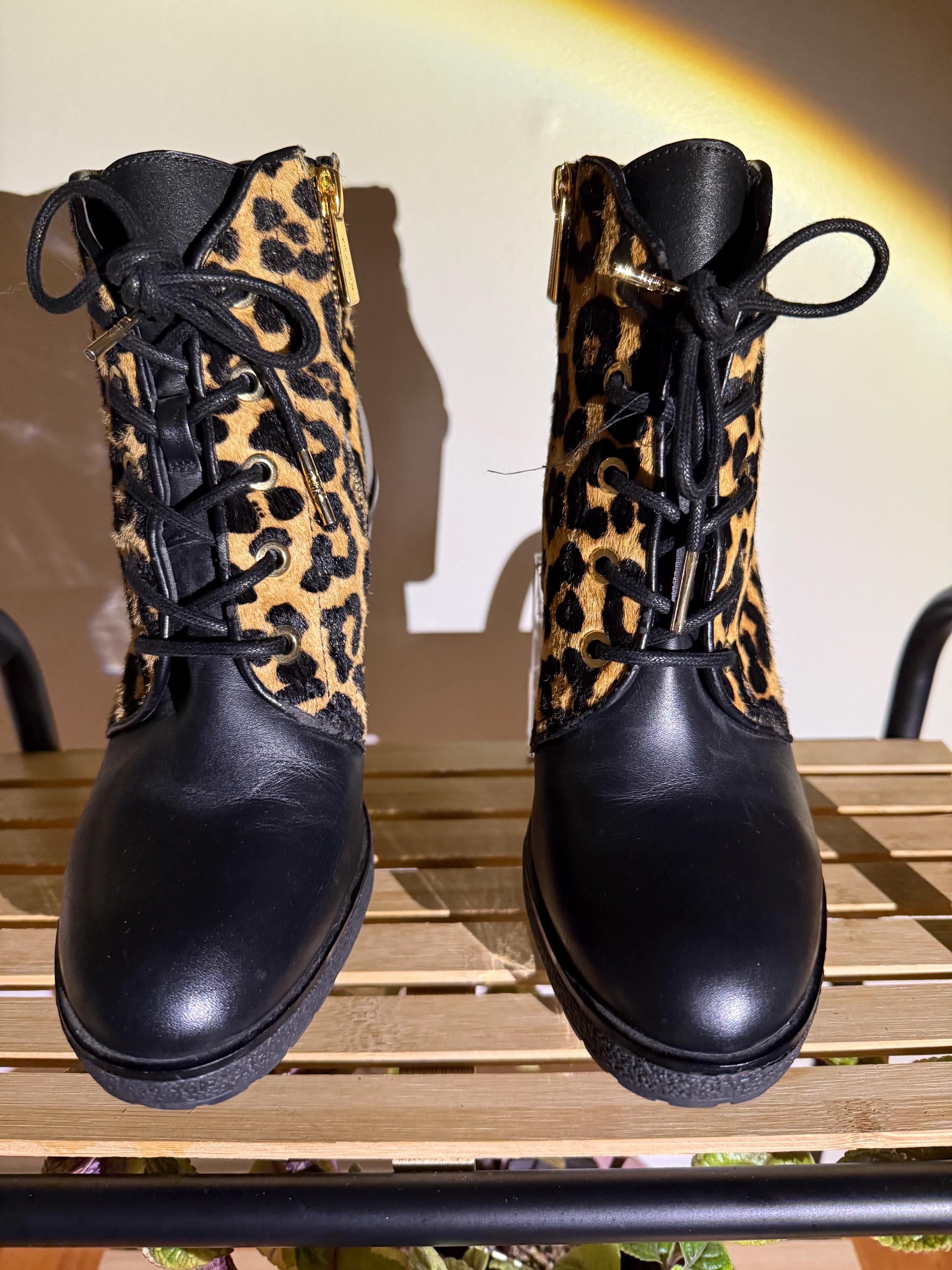 USED Michael Kors Leather Boots. Incredibly comfy boots with beautiful color. Michael Kors Boots - Etsy main image 3