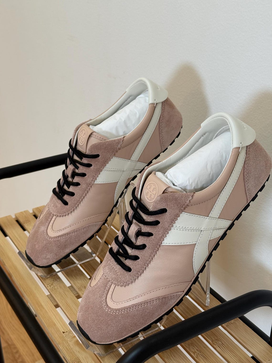 NWB Pink Tory Burch sneakers, foto 3 de 3