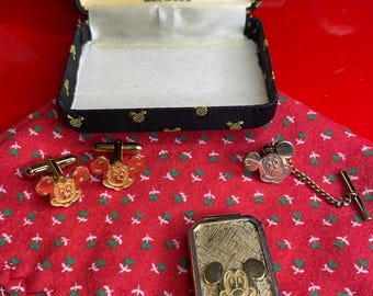 Walt Disney Mickey Mouse Gold Jewelry Lot Collection in Mickey & Co Original Box. 1970s