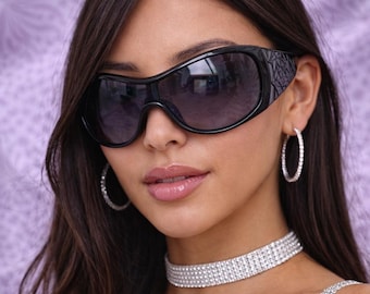 Gafas de sol envolventes negras estilo Y2K, gafas futuristas tipo escudo, estilo streetwear, rave, cibernético.