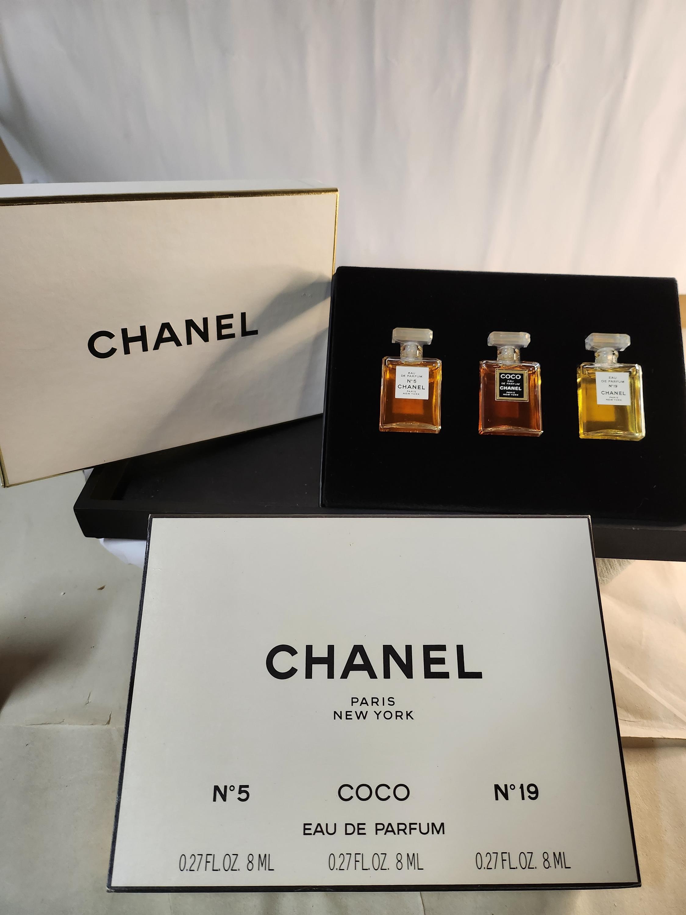 Chanel Display - Etsy