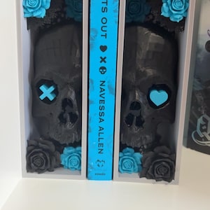 Skull, Flower, & Lace Bookend| BookNook | 3D Printed