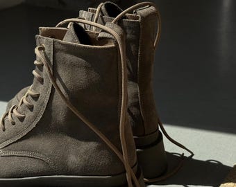 Suede autumn and winter boots