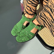 Artellfootwearshop store logo