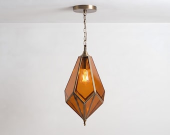 Tropfenförmige Pendelleuchte aus bernsteinfarbenem Glas, facettierte geometrische Deckenleuchte im Art-déco-Stil