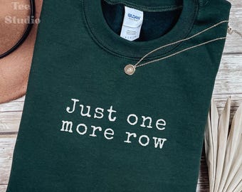 Camiseta "Só Mais Uma Carreira", Camiseta Divertida de Tricô para Mulheres, Presente para Amantes de Fios, Camiseta para Crochê, Ideia de Presente para Tricoteiras, Presente para Artesãs