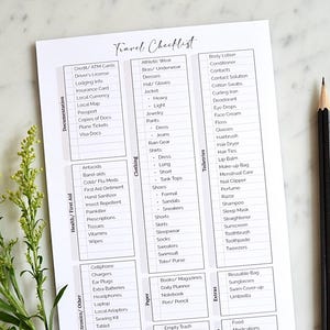 Resechecklista Anteckningsblock I Minimalistisk design I 50 sidor I 13 x 21 cm I Packlista I Formationsdesign