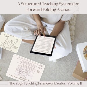 フォワードフォールドヨガ指導フレームワークPDF、ヨガインストラクター養成ガイド、ヨガ解剖学とアライメント、シークエンスとキューイングツール