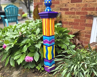 Handcrafted Garden Totem, Small 30" Bright Color Scheme, Wood Yard Decor