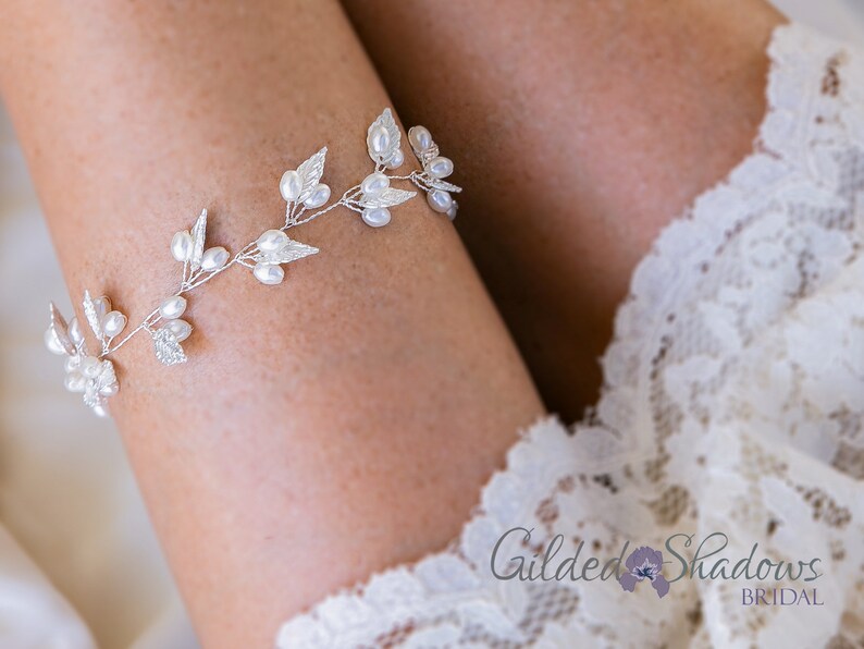 GWS03 Dainty Silver Leaves Pearl Beaded Wedding Garter Set, Pearl Bridal Garter, Silver Pearl Wedding Garter Set, Silver Bride's Garter Set image 1