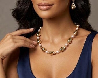 18k vergulde chokerset met gesmolten nuggetparel | Abstracte sieraden met onregelmatige kralen