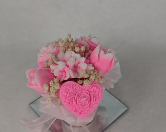 Pink Flower Candle Bouquet | Handmade Soy Wax Heart Candle Gift Box | Valentine's Day Gift for Girlfriend | Romantic Decorative Candle
