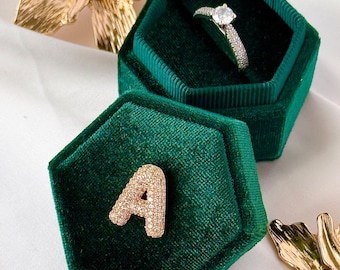 Caja de terciopelo personalizada para anillos, inicial de cristal, propuesta de compromiso