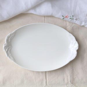 Villeroy & Boch Foglia Oval Serving Plate 25cm • Luxembourg White Relief Bowl • Vintage Side Dish Platter • Visible Signs of Use