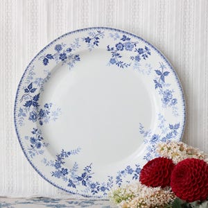 Antique Boch Frères Keramis (BFK) Dugazon round serving platter 29.5 cm (11.6 in) – 1890–1900 – Blue Transferware Farmhouse – Undamaged
