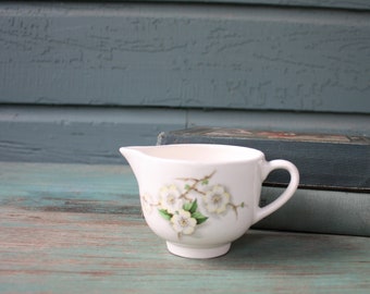 Dogwood Creamer, Floral Creamer, Vintage Floral Creamer, White Flowers China, Tea Serving, Coffee Serving, Dogwood, Vintage Creamer,