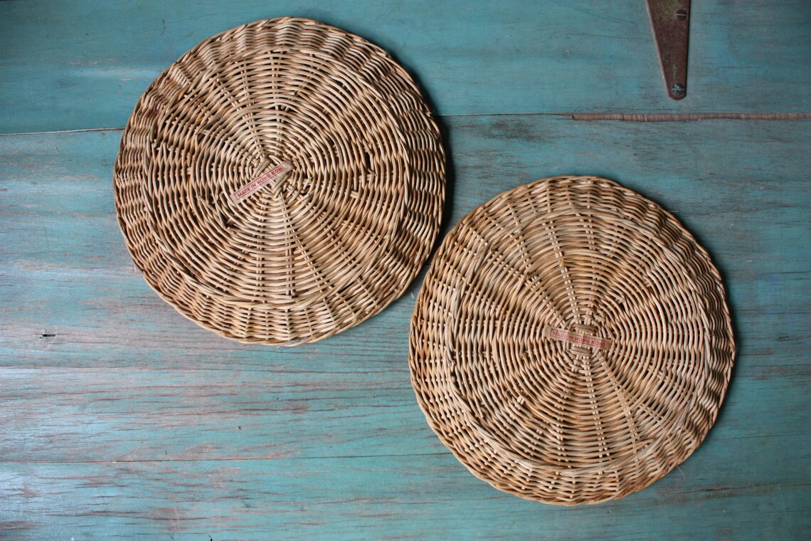 Woven Plate Charger Pair Vintage Chargers Vintage Straw Etsy
