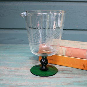 Etched Glass Martini Beaker, Vintage Pitcher, Vintage Drink Serving, Vintage Green Glass Pitcher, Vintage Glass Pitcher, Vintage Glass