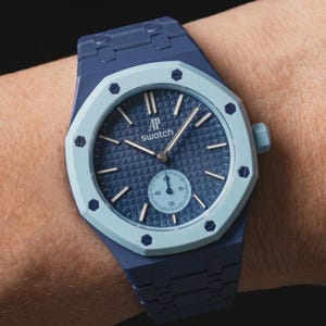 Caixa de pulseira de relógio em biocerâmica - AP x Swatch Royal Pop - LAN BA