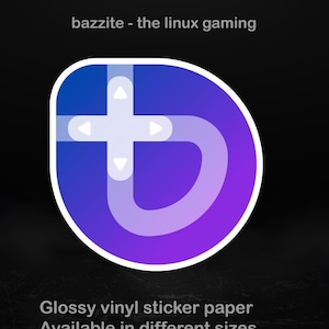 Könnte beinhalten: Glänzender Vinyl-Aufkleber mit einem Farbverlauf in Lila und Blau. Der Aufkleber zeigt ein weißes kreuzförmiges Design in einer abgerundeten Form. Der Text oben lautet "bazzite - the linux gaming". Der Text unten lautet "Glänzendes Vinyl-Aufkleberpapier in verschiedenen Größen erhältlich".